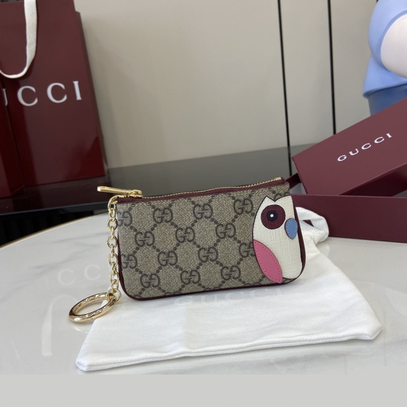 G*u*i wallets & purse
